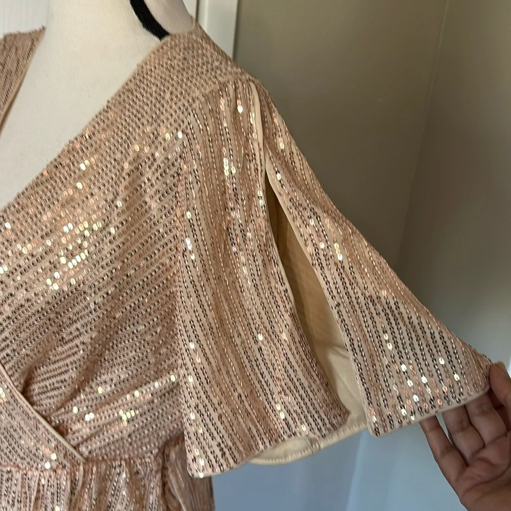 Sequin Ruffle Gold Wrap Blouse - M - Picture 8 of 10